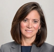 Eileen Campbell Headshot